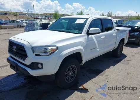 2017 Toyota Tacoma Sr5 V6 z USA, uszkodzony, nr VIN 3TMCZ5AN3HM085600